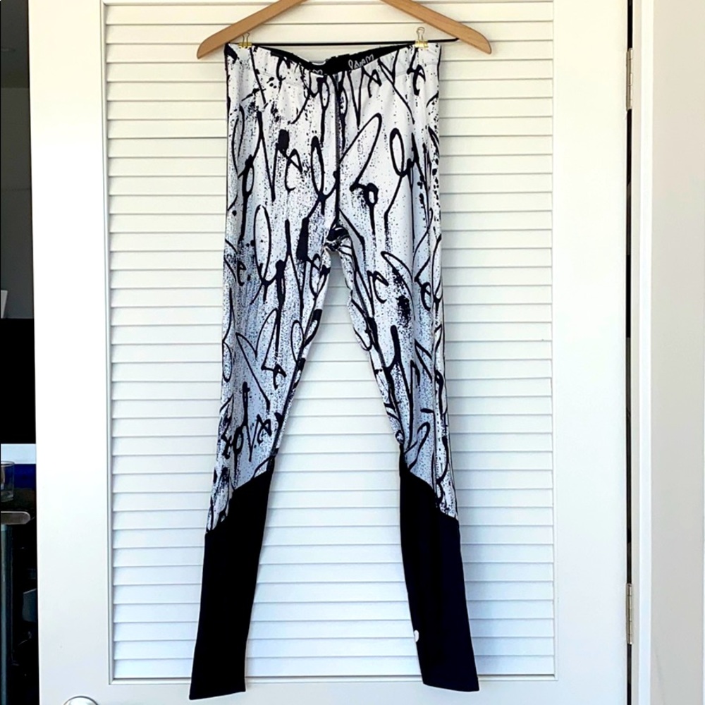 Carbon38xCurtis Kulig LOVE ME Legging (M)Neverworn